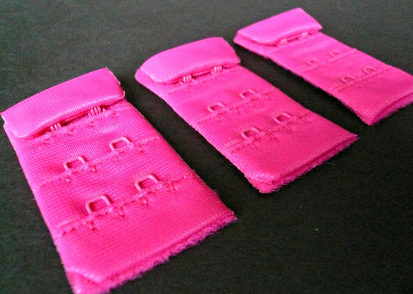 Bra / Lingerie Hooks and Eyes 28mm Wide. 2 x 3 rows.  Bright Pink/ Fuschia